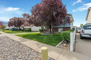233 W 1675 N, Layton, UT 84041 - Photo 14