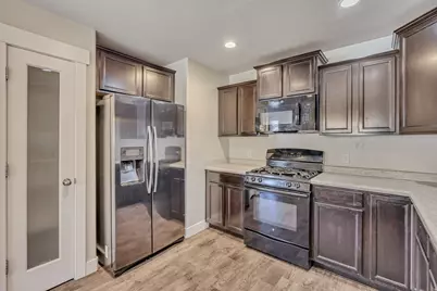 5257 W Lily Cv, Herriman, UT 84096 - Photo 2