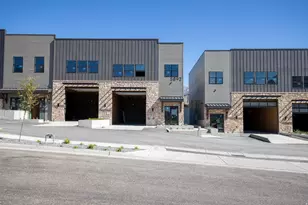 5852 N Queens Gdn Rd, Mountain Green, UT 84050 - Photo 1