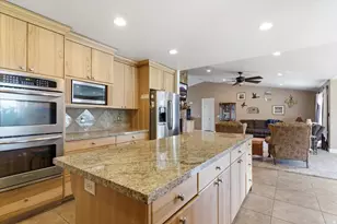6237 W 4600 S, Hooper, UT 84315 - Photo 12