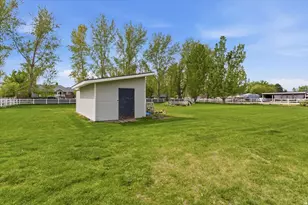 6237 W 4600 S, Hooper, UT 84315 - Photo 44