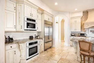 802 Eaglepointe Dr, North Salt Lake, UT 84054 - Photo 8