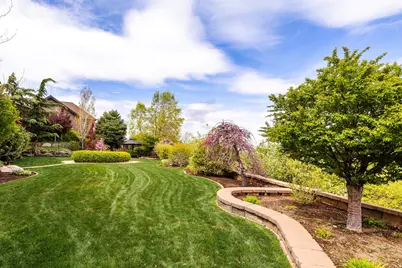 802 Eaglepointe Dr, North Salt Lake, UT 84054 - Photo 18
