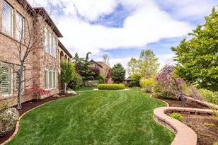 802 Eaglepointe Dr, North Salt Lake, UT 84054 - Photo 16