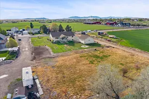 2646 N 6000 W, Hooper (Davis Cnty), UT 84315 - Photo 6