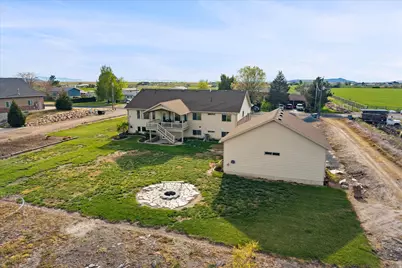 2646 N 6000 W, Hooper (Davis Cnty), UT 84315 - Photo 8