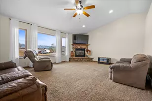 2646 N 6000 W, Hooper (Davis Cnty), UT 84315 - Photo 20