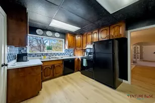 170 E 100 N, Kanab, UT 84741 - Photo 28