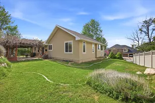 14 N Fairway Dr E, North Salt Lake, UT 84054 - Photo 54
