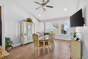 2170 Orchard Pine Loop, Bountiful, UT 84010 - Photo 12