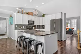 13951 S Haystack Peak Circle, Riverton, UT 84096 - Photo 8