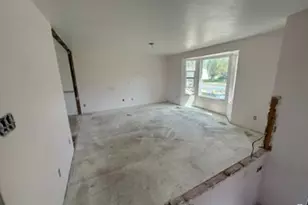 470 S Whitesides St, Layton, UT 84041 - Photo 4