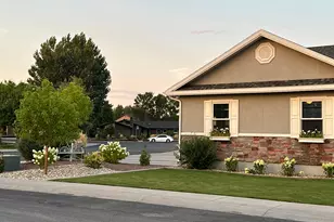 670 N Haydon Way, Roosevelt, UT 84066 - Photo 2