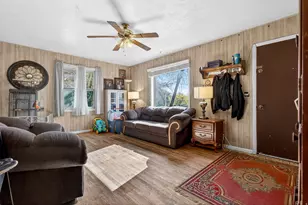 415 S Main St, Willard, UT 84340 - Photo 4