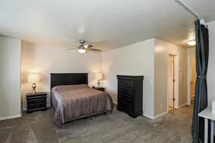 940 W Willow Green Way, Farmington, UT 84025 - Photo 20