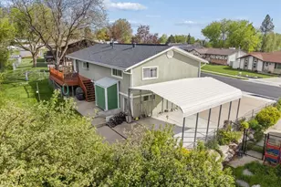 1701 E Hillsboro Dr, Layton, UT 84040 - Photo 46