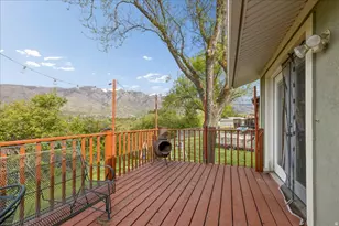 1701 E Hillsboro Dr, Layton, UT 84040 - Photo 42