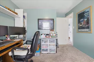 1701 E Hillsboro Dr, Layton, UT 84040 - Photo 24