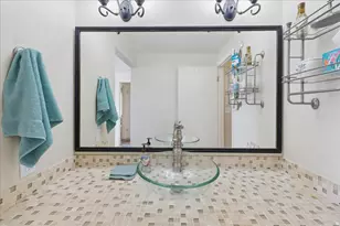 1701 E Hillsboro Dr, Layton, UT 84040 - Photo 20