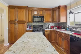 1701 E Hillsboro Dr, Layton, UT 84040 - Photo 6