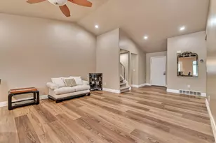 877 N Fox Run Dr E, Tooele, UT 84074 - Photo 4