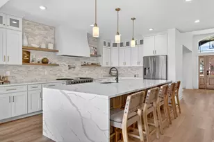 10215 N 6960 W, Highland, UT 84003 - Photo 6