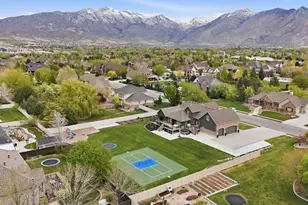10215 N 6960 W, Highland, UT 84003 - Photo 2