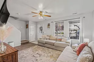 1027 E Sara Ln S, Ogden, UT 84404 - Photo 4