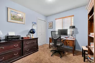 558 E Harvest Moon Dr, Pleasant Grove, UT 84062 - Photo 12