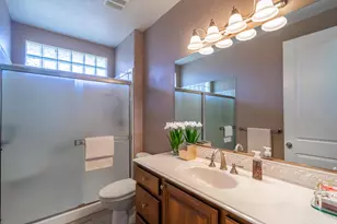 1342 N Liberty Dr, Washington, UT 84780 - Photo 32
