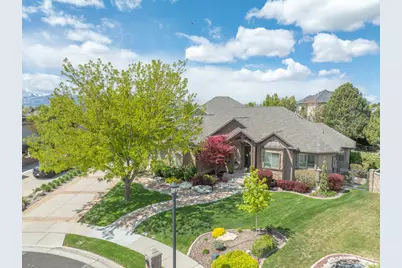 10476 S Hemisphere Ct W, South Jordan, UT 84095 - Photo 52