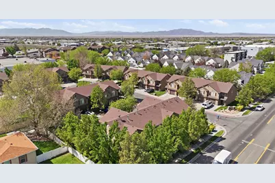 1058 W 975 N, Layton, UT 84041 - Photo 26