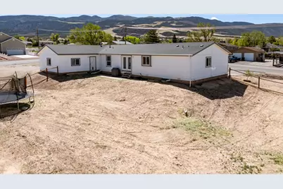 1637 E Midvalley Rd, Enoch, UT 84721 - Photo 46