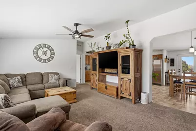 1637 E Midvalley Rd, Enoch, UT 84721 - Photo 4