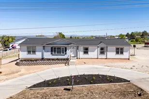 1637 E Midvalley Rd, Enoch, UT 84721 - Photo 40