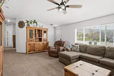 1637 E Midvalley Rd, Enoch, UT 84721 - Photo 6