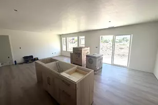 1068 N Summit View Dr W, Harrisville, UT 84404 - Photo 6