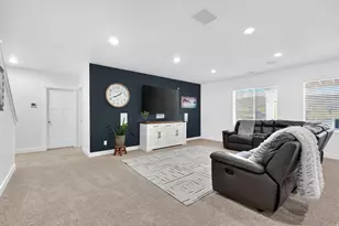 3065 E Lake Vista Dr, Eagle Mountain, UT 84005 - Photo 34