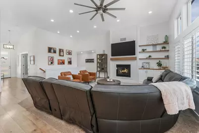3065 E Lake Vista Dr, Eagle Mountain, UT 84005 - Photo 12