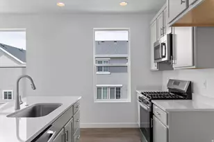 1592 N 3170 W, Provo, UT 84601 - Photo 12