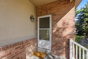 4429 W Bridgestone Dr N, Cedar Hills, UT 84062 - Photo 8