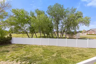 3648 Troon Dr, Syracuse, UT 84075 - Photo 6