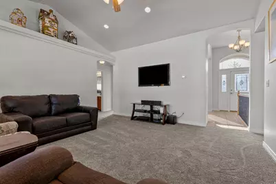 3648 Troon Dr, Syracuse, UT 84075 - Photo 14