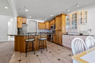3648 Troon Dr, Syracuse, UT 84075 - Photo 8