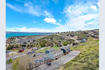 890 N Newberg Pl #3, Garden City, UT 84028 - Photo 10