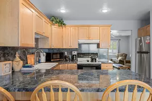 890 N Newberg Pl, Garden City, UT 84028 - Photo 18