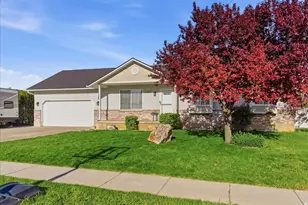 2185 S 2325 W, Syracuse, UT 84075 - Photo 1