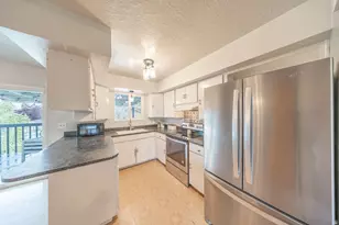 1613 N 1850 W, Layton, UT 84041 - Photo 8