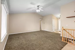 555 W 2350 N, Layton, UT 84041 - Photo 6