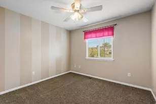 555 W 2350 N, Layton, UT 84041 - Photo 18